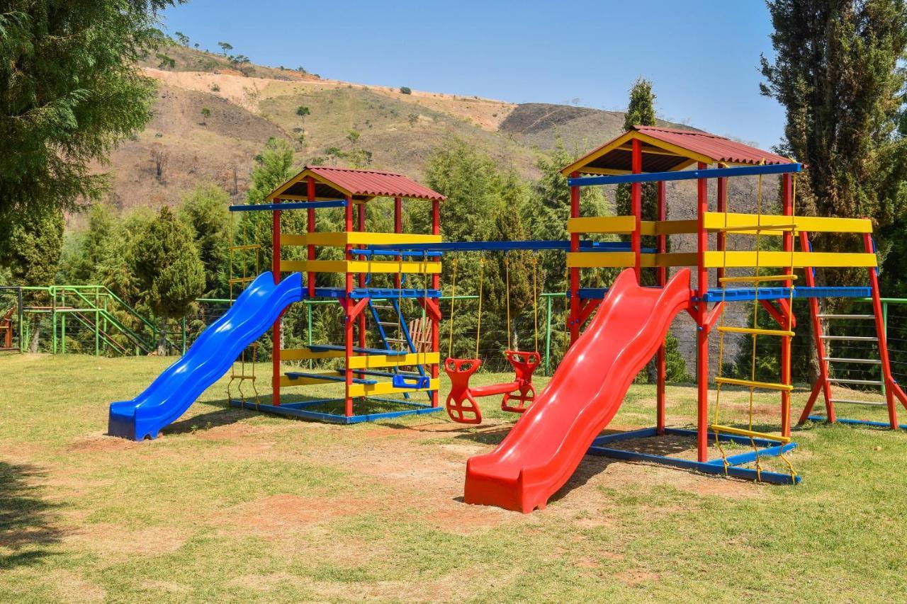 Hotel Golden Park All Inclusive Pocos De Caldas By Nacional Inn Luaran gambar Playground in Chile