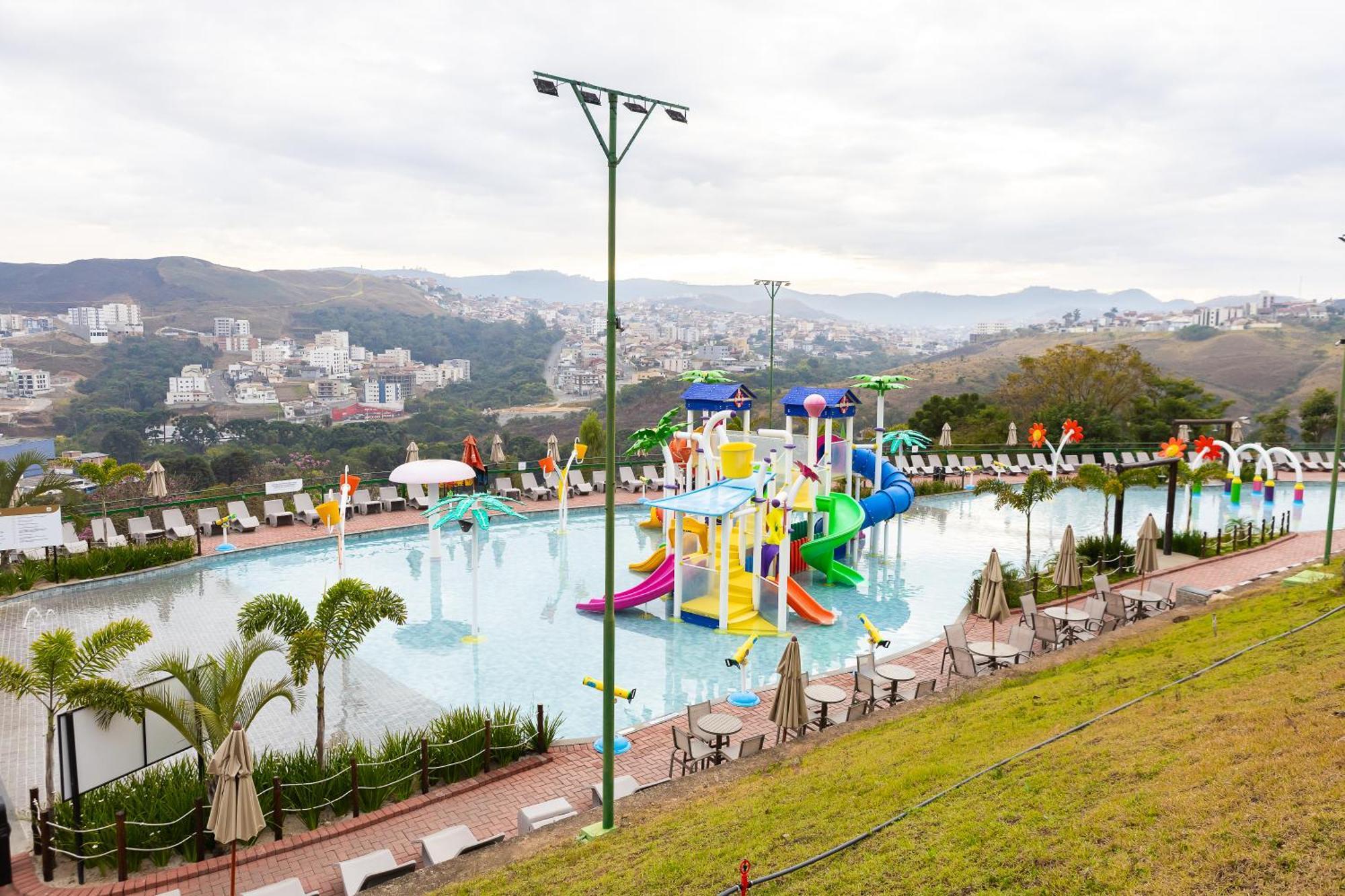 Hotel Golden Park All Inclusive Pocos De Caldas By Nacional Inn Luaran gambar Water park in the resort