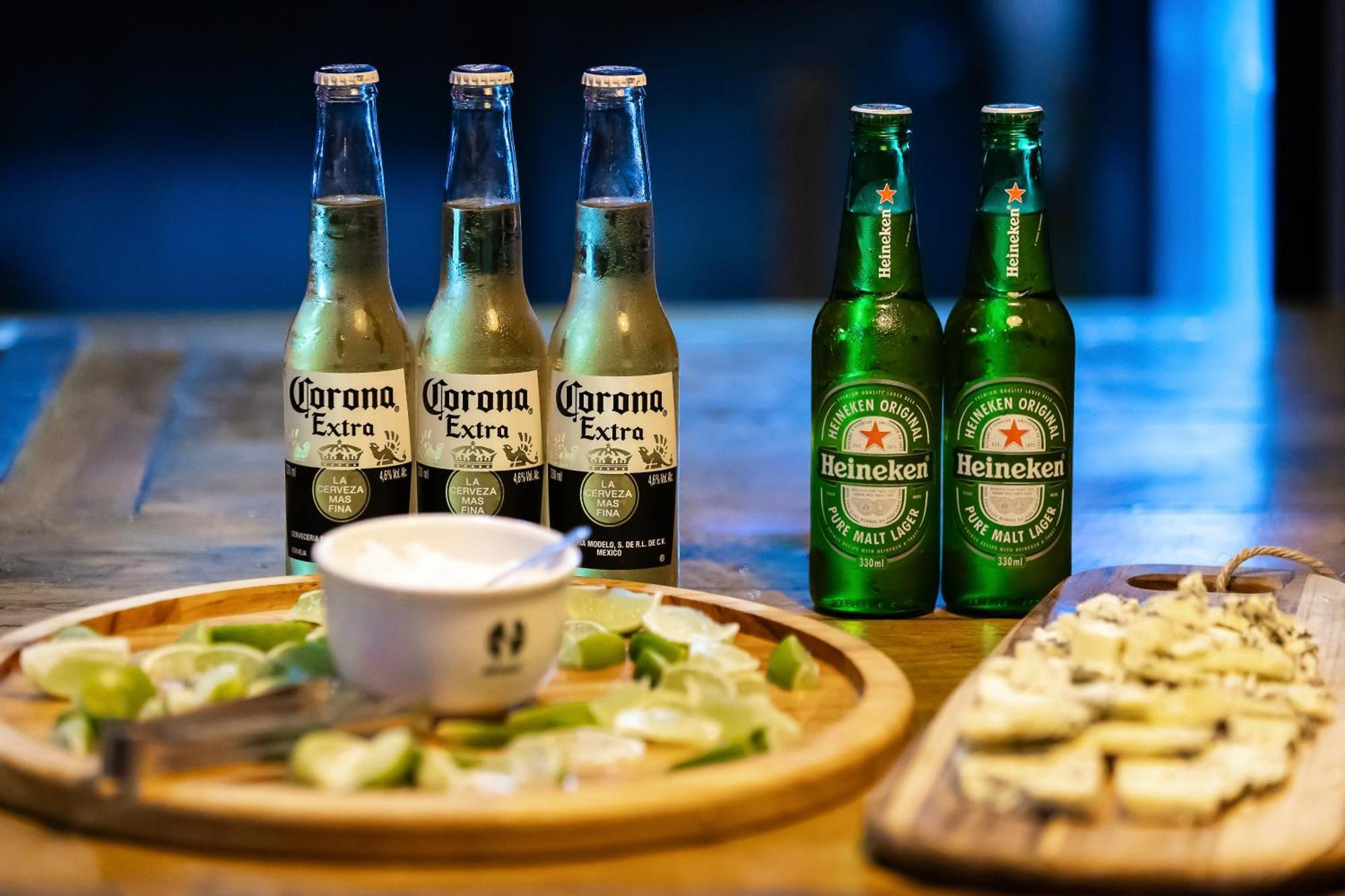 Hotel Golden Park All Inclusive Pocos De Caldas By Nacional Inn Luaran gambar Corona and Heineken