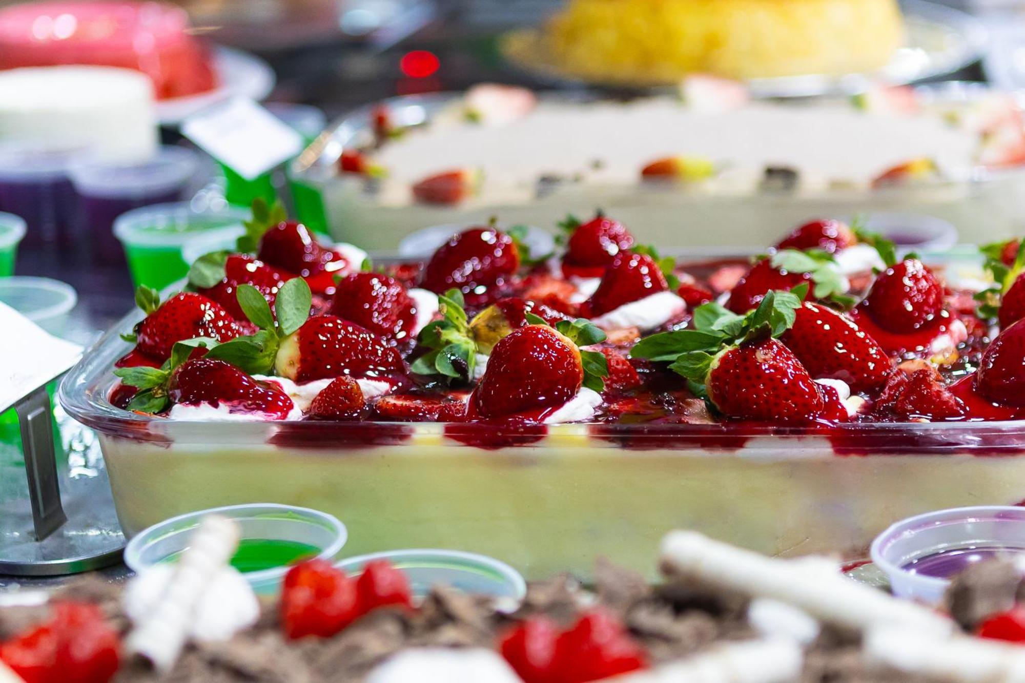 Hotel Golden Park All Inclusive Pocos De Caldas By Nacional Inn Luaran gambar A strawberry parfait